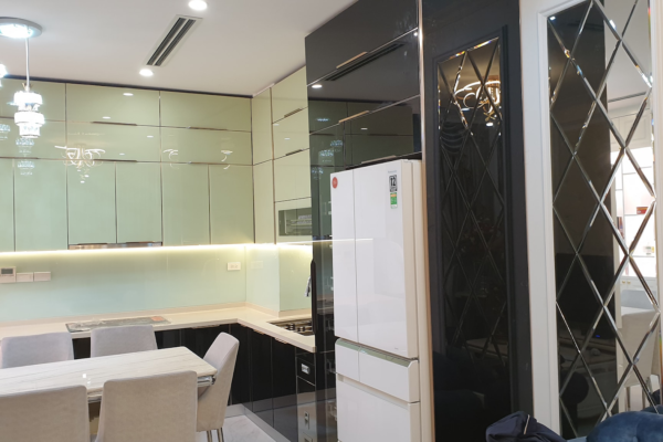 Thiết kế tủ bếp sát trần cho gian bếp nhỏ hẹp - lựa chọn thông minh Thiết kế tủ bếp sát trần cho gian bếp nhỏ hẹp - lựa chọn thông minh