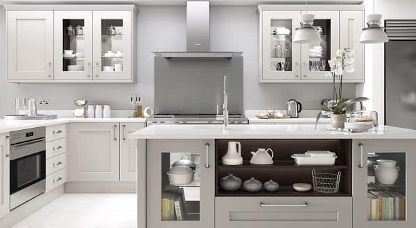 Top phụ kiện tủ bếp inox cần thiết hiện nay